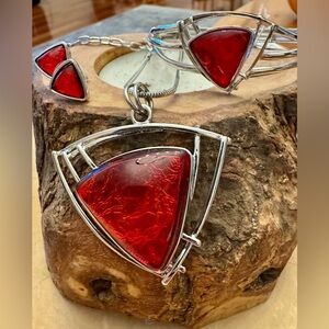 YVON Red Statement Jewelry Set3pc Necklace Bracelet Earrings NWT Gift Box Poland